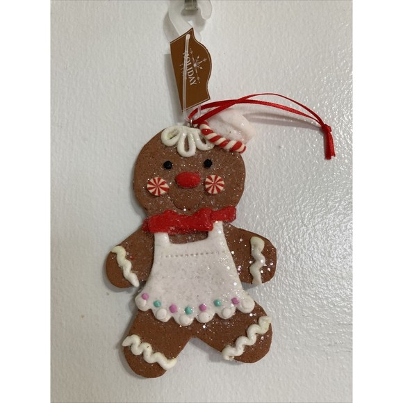 Gingerbread Cookie Girl and Boy Bakers Christmas Holiday Ornaments Set of 2 - Picture 3 of 9